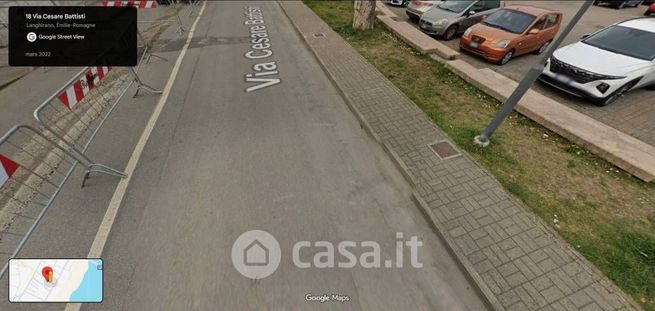 Capannone in commerciale in Via Pietro Bianchi 10