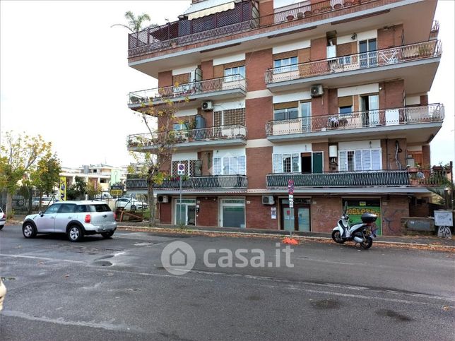 Box/posto auto in residenziale in Via di Torrevecchia 967