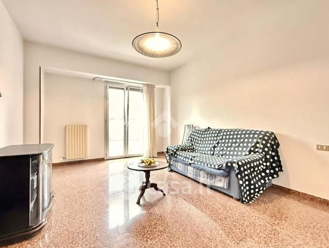 Appartamento in residenziale in Via dei Girasoli 14