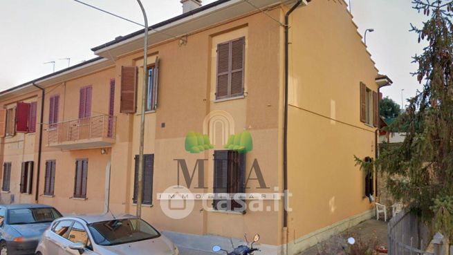 Appartamento in residenziale in Via Francesco Petrarca 3