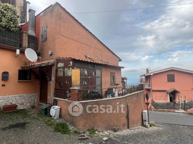 Appartamento in residenziale in Via dei Vigneti 62