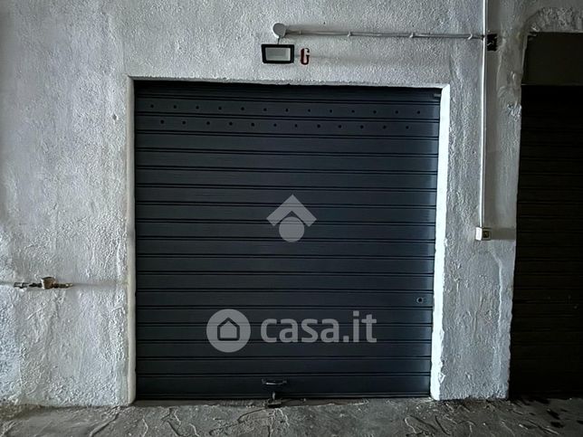 Garage/posto auto in residenziale in Via Salvatore Benfratello 4