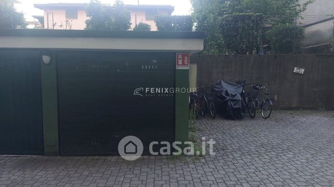 Box/posto auto in residenziale in Via Federico Varisco 3