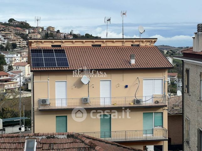 Appartamento in residenziale in Via Alessandro Manzoni 27
