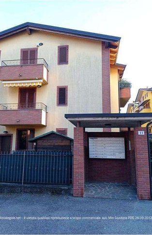 Appartamento in residenziale in Via C. Menotti 11