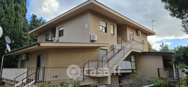 Appartamento in residenziale in Viale dell'Olimpo 18