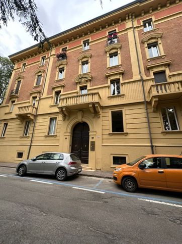Ufficio in commerciale in Viale Vittorio Veneto