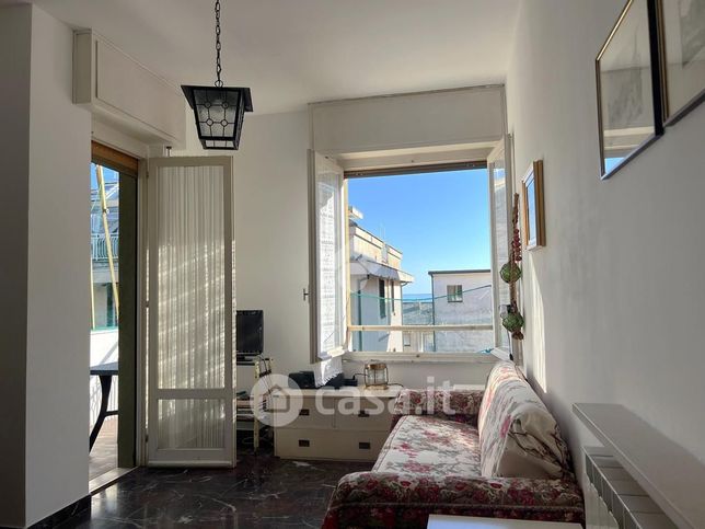 Appartamento in residenziale in Via Pavia 29