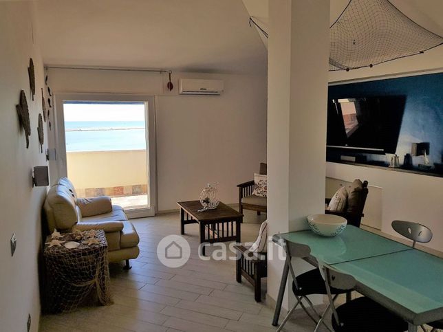 Attico/mansarda in residenziale in Lungomare Giacomo Matteotti