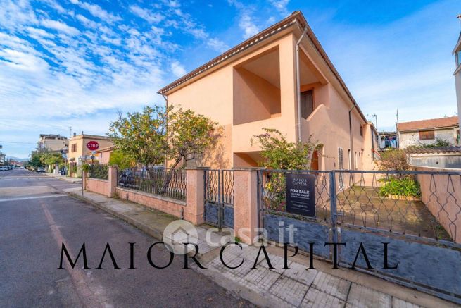 Casa bi/trifamiliare in residenziale in Via Baldassarre Longhena 46