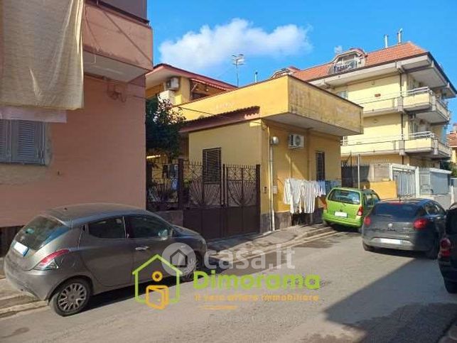 Appartamento in residenziale in Via Vincenzo Monti 5