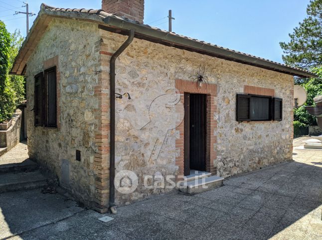 Casa indipendente in residenziale in Strada del Pisciarello