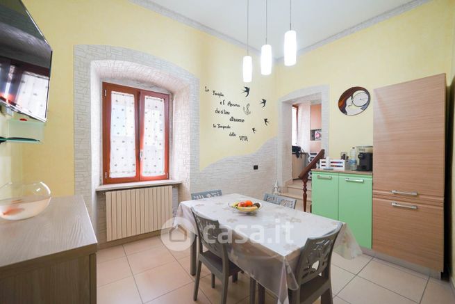Appartamento in residenziale in Via Porta Reale 8
