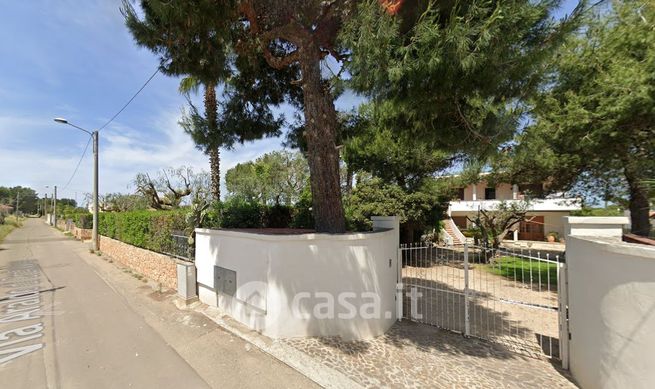 Appartamento in residenziale in Via Araldo di Crollalanza 13