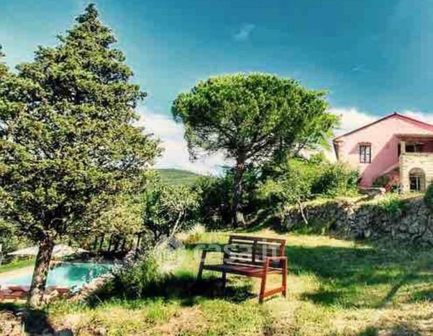 Rustico/casale in residenziale in 