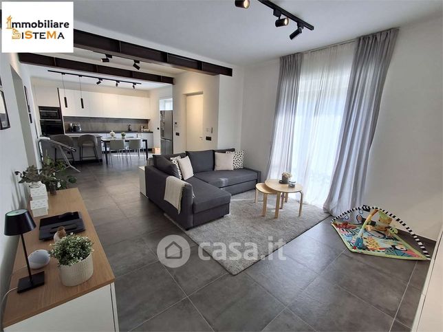 Villa in residenziale in Via Cavour 56 A