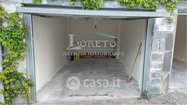 Garage/posto auto in residenziale in Via Aurelio Baisi