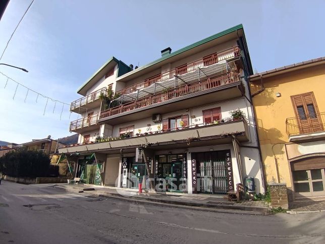 Appartamento in residenziale in Via Traversa 62
