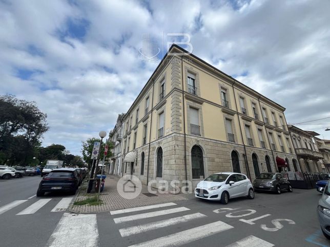 Ufficio in commerciale in Via Felice Cavallotti