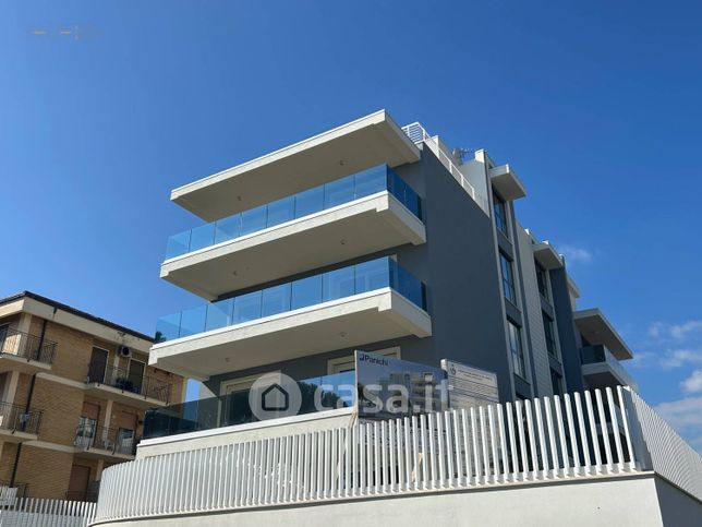 Appartamento in residenziale in Via Santa Lucia 26
