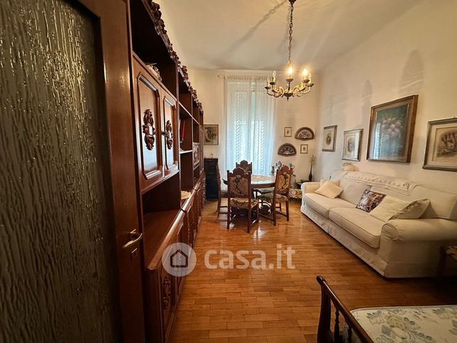 Appartamento in residenziale in Via Luigi Vanvitelli 50