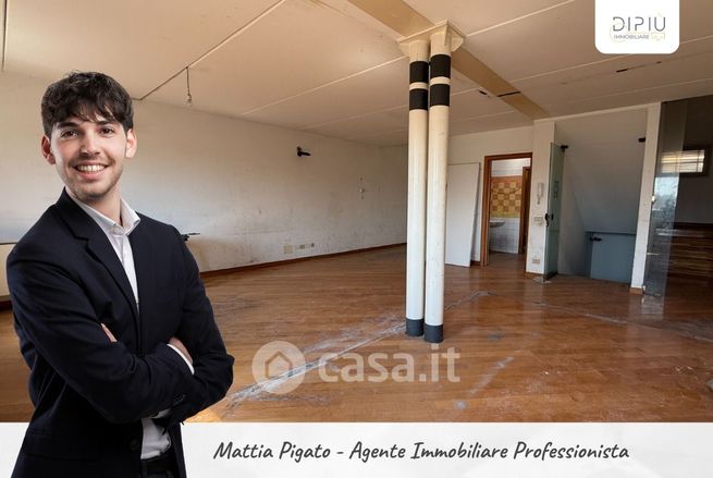 Appartamento in residenziale in Via Porto 35