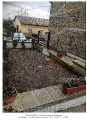 Appartamento in residenziale in Via Monti Lepini 7