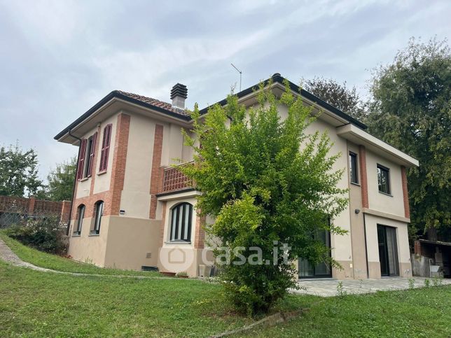 Villa in residenziale in LocalitÃ  Viatosto 86