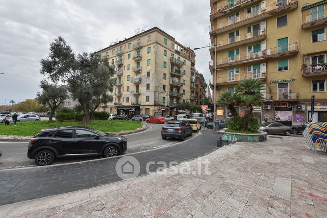 Garage/posto auto in residenziale in Via Eugenio Caterina