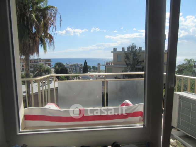 Appartamento in residenziale in Via Privata Flesia 37