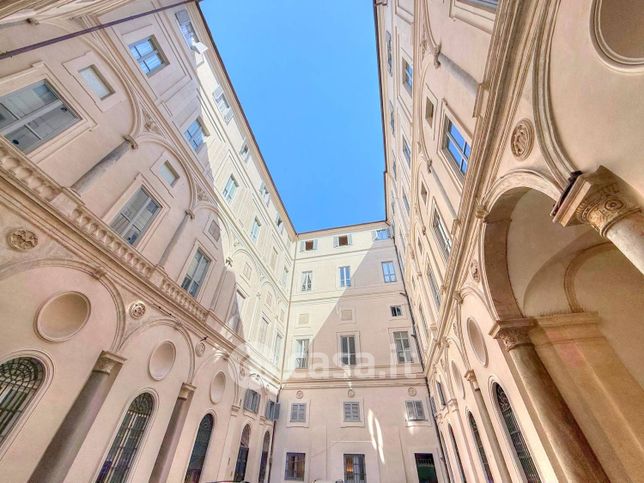 Ufficio in commerciale in Piazza di San Luigi de' Francesi