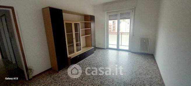 Appartamento in residenziale in Via Vittorio Alfieri 48