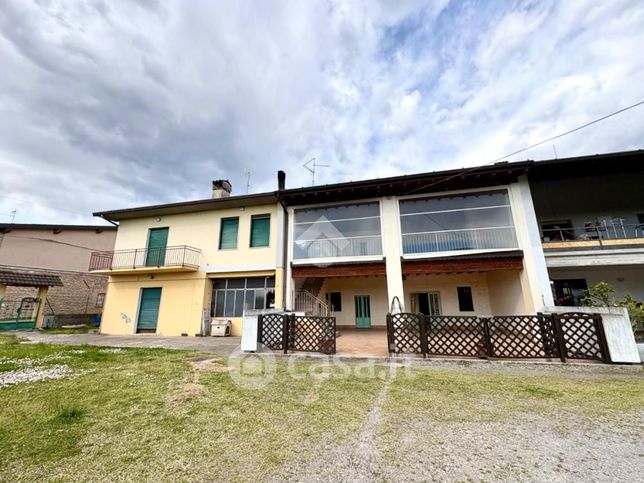 Appartamento in residenziale in Via San Bernardo 39