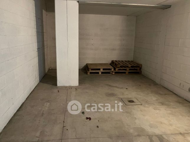 Box/posto auto in residenziale in Via Conventino