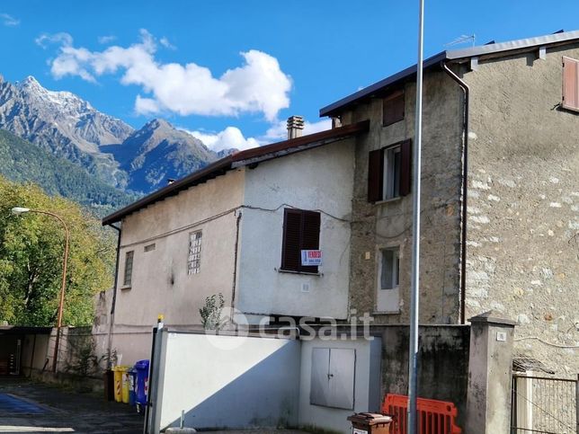 Appartamento in residenziale in Via Gennaro Sora 15