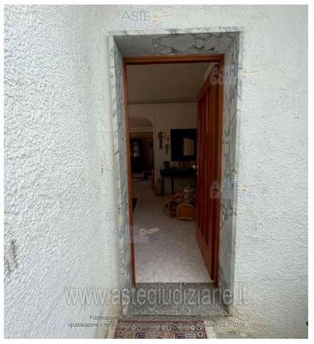 Appartamento in residenziale in Via Etna 18