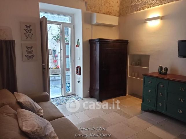 Casa indipendente in residenziale in Corso Giuseppe Garibaldi