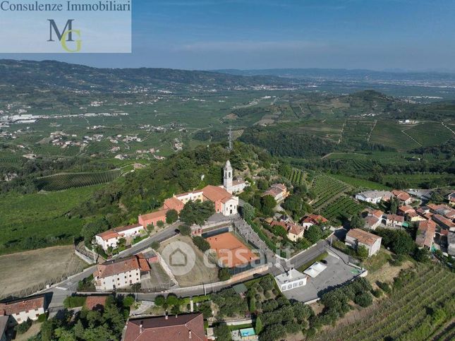 Terreno edificabile in residenziale in 