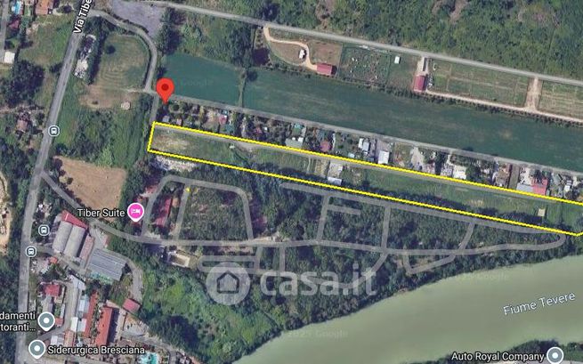 Terreno agricolo in commerciale in Via Tiberina 178