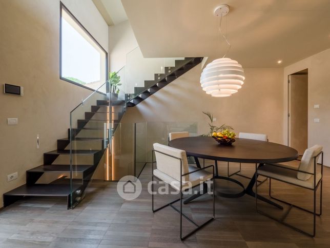 Casa indipendente in residenziale in Via Mannini 18