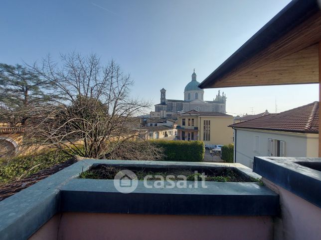 Appartamento in residenziale in Via Felice Cavallotti
