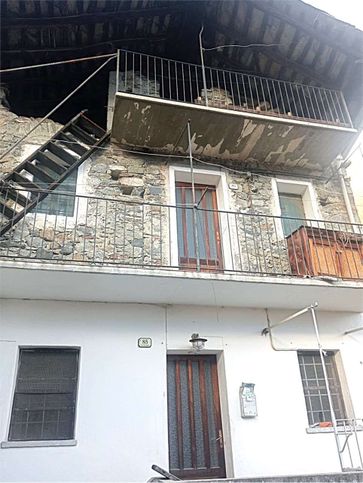 Appartamento in residenziale in Via Rovarey