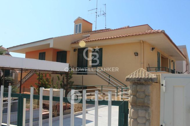 Casa indipendente in residenziale in Via Ammiraglio Luigi Rizzo 43