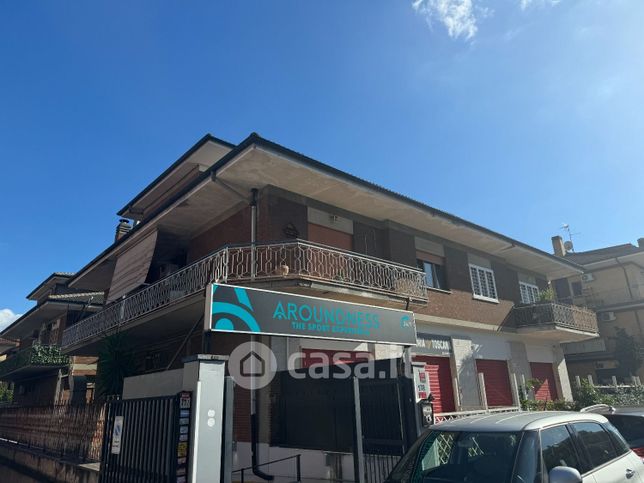 Appartamento in residenziale in Via Gasperina 154