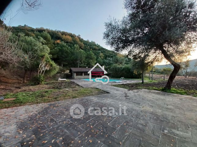 Villa in residenziale in LocalitÃ  Franco Santo Ianni