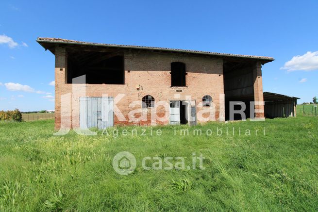 Villa in residenziale in Via Armarolo 1