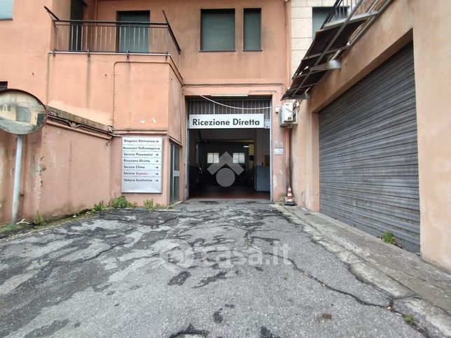 Box/posto auto in residenziale in Corso Europa 347