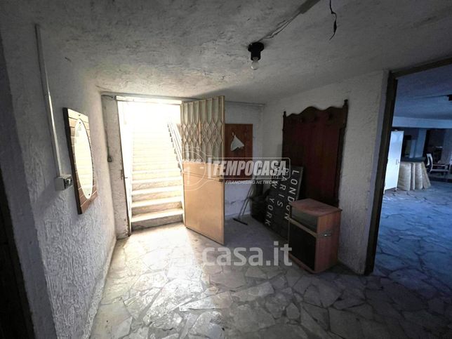 Box/posto auto in residenziale in Via Pontecitra