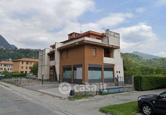 Appartamento in residenziale in Via Alessandro Volta 36