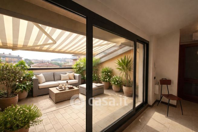 Appartamento in residenziale in Via Michelangelo 12